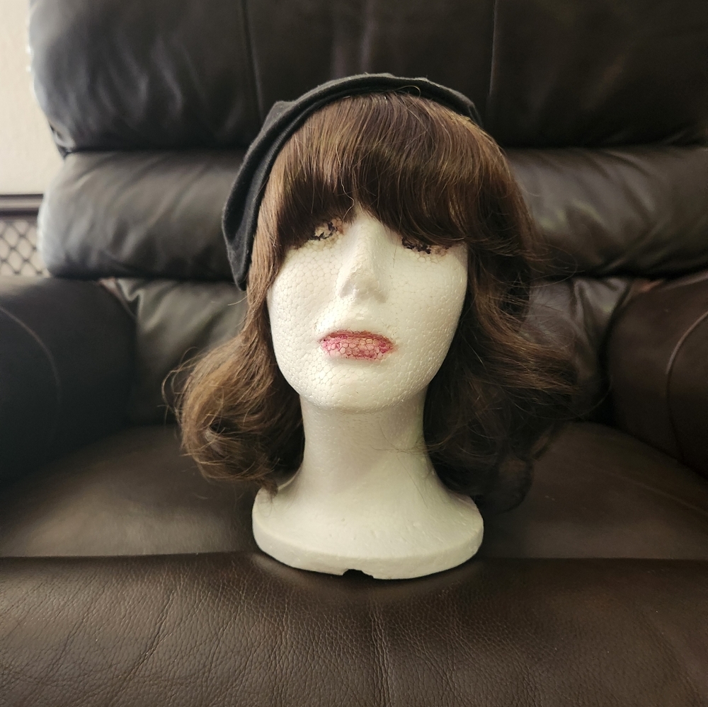 Dark Brown Halo Wig w/hat - Picture 10 of 13